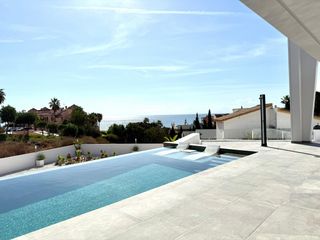 House in El Faro de Calaburra - Chaparral. Tu refugio de ensueño en el faro, mijas costa villa moderna con