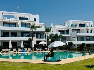 Planta baixa a Paraiso - Barronal. Moderno apartamento en planta baja con jardín privado
