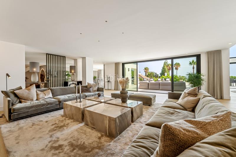 Foto 77aa29b9-9380-4b68-866f-b7edebf51127. Casa con parcheggio piscina in Sierra Blanca Marbella