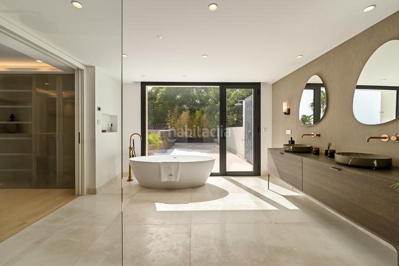 Foto 80f0a427-c061-44d5-b17d-9bc3f8c3801e. Casa con parcheggio piscina in Sierra Blanca Marbella