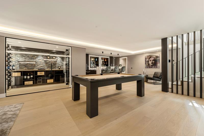 Foto d86de063-0054-496f-aacd-c69434b79820. Casa con parcheggio piscina in Sierra Blanca Marbella