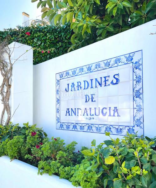 Foto 30ba0fbd-5351-4284-a0d3-97a3fafc6a7d. Piano terra con piscina in Nueva Andalucía centro Marbella