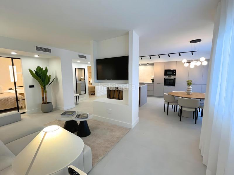 Foto 504d07e9-297f-4857-b53d-f13e5b418089. Piano terra con piscina in Nueva Andalucía centro Marbella