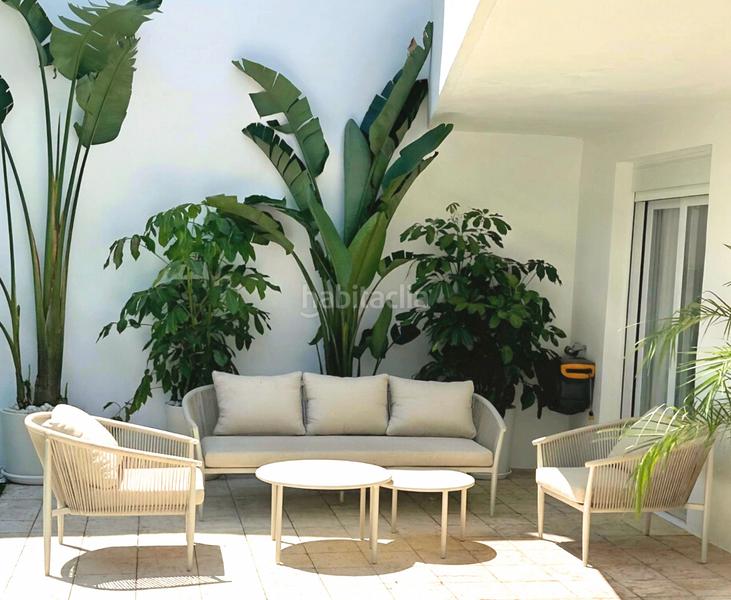 Foto 7afdeeff-4e08-4f86-8a44-bf2ca908cc44. Piano terra con piscina in Nueva Andalucía centro Marbella