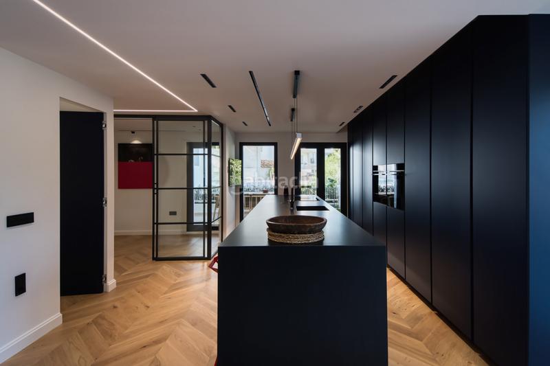 Foto 34690b83-312e-4e3d-bd5f-bfc823707cd2. Dúplex amb calefacció aparcament piscina a Río Real Marbella