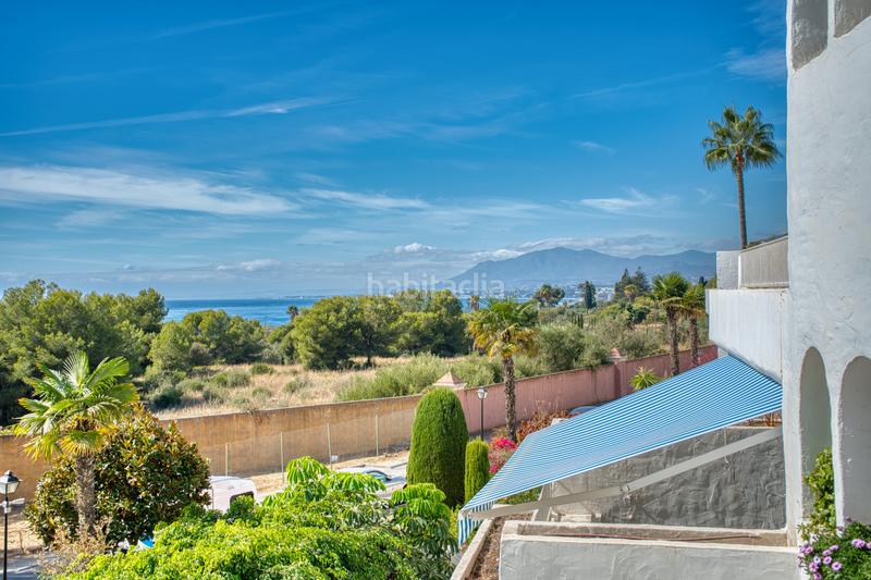 Foto 44495025-adcc-4355-be73-9b3fb7ad71a5. Dúplex amb calefacció aparcament piscina a Río Real Marbella