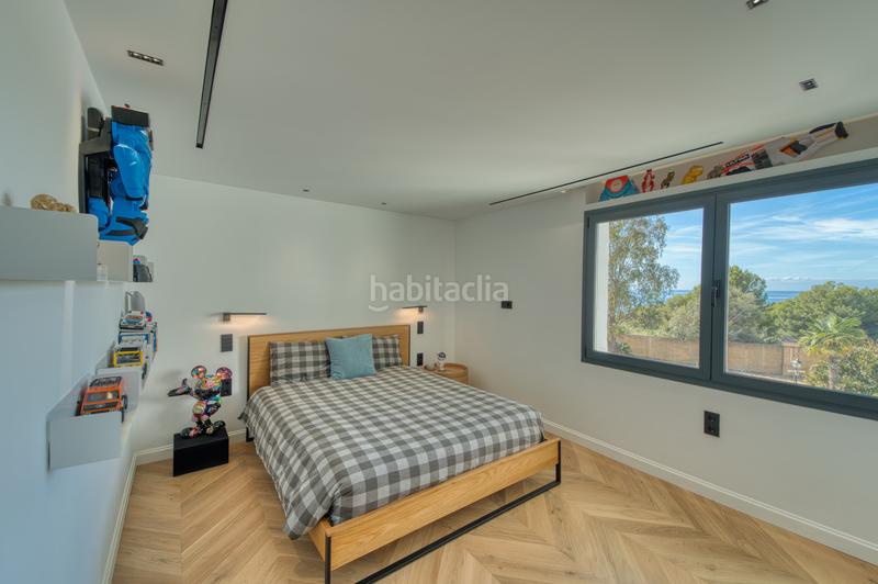 Foto 7cd7c3fe-1a9d-4fb8-91e7-578200caff01. Dúplex amb calefacció aparcament piscina a Río Real Marbella