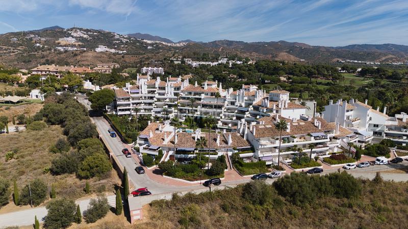 Foto 93f33913-8135-4911-8770-990ce0aa4de0. Dúplex amb calefacció aparcament piscina a Río Real Marbella