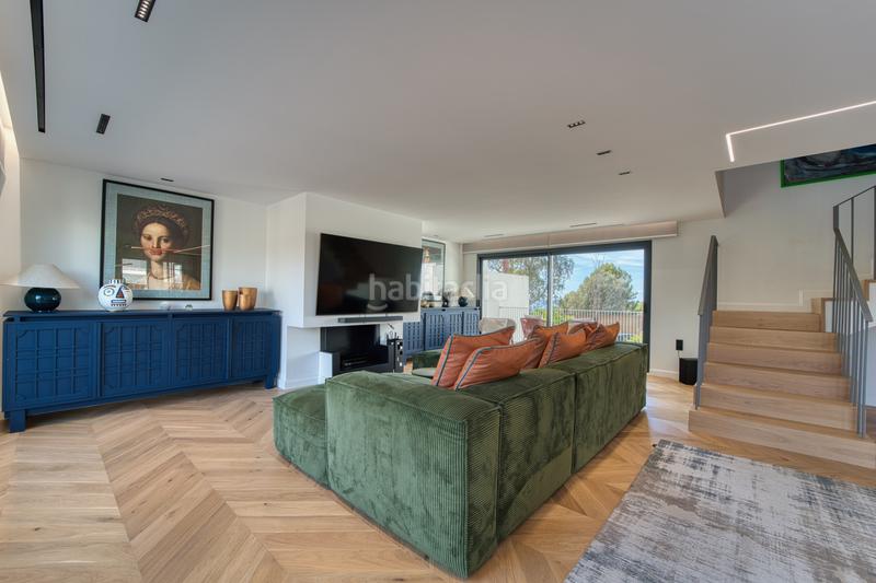 Foto e4484360-625e-45aa-a728-2289f6c92f5e. Dúplex amb calefacció aparcament piscina a Río Real Marbella