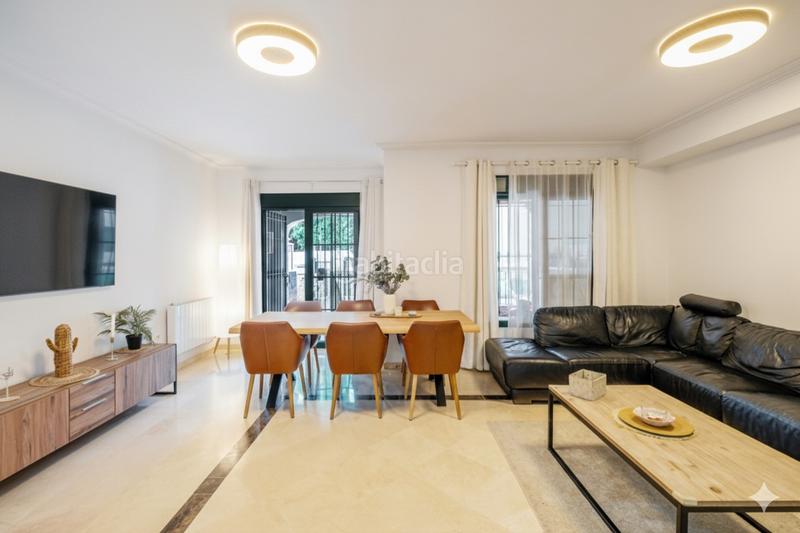 Foto eefc60f5-43ae-4d2d-a84e-7979770ff72f. Casa adossada amb piscina a Nagüeles Alto Marbella