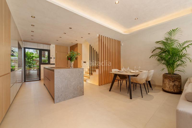 Foto 1604e2fe-9ea4-4bdc-bda4-a24af96bf28e. Casa a schiera con parcheggio piscina in lomas de Marbella club Marbella