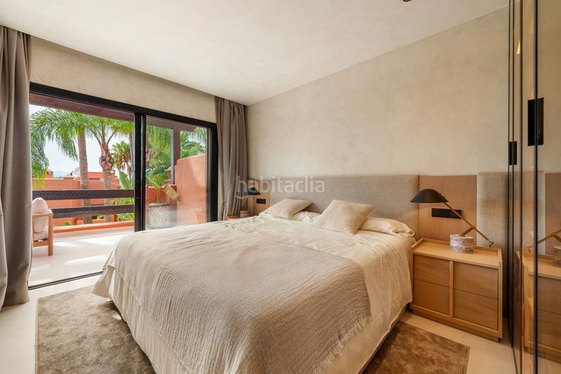 Foto 17a1efe8-5ebd-4da7-a737-5c6e2da27040. Casa a schiera con parcheggio piscina in lomas de Marbella club Marbella