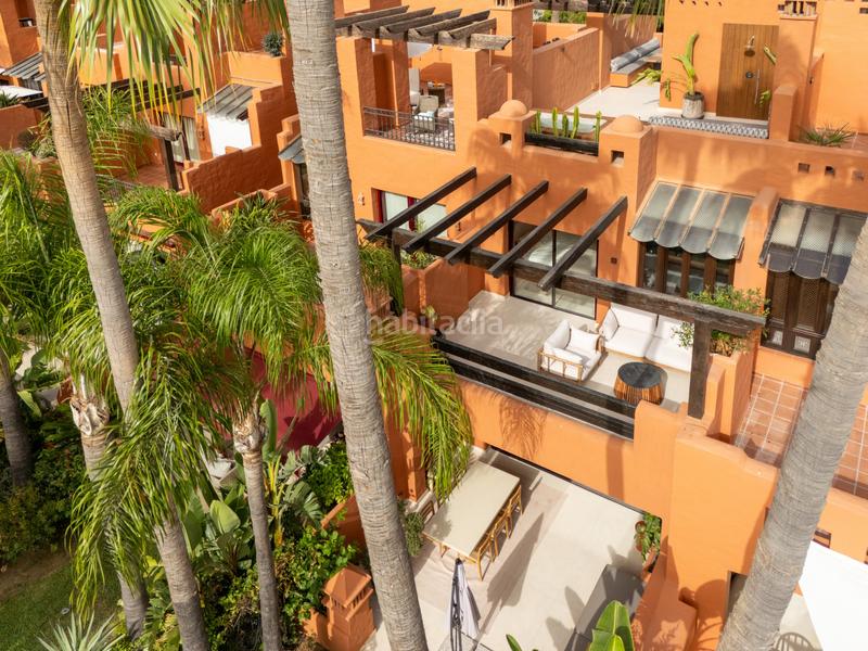 Foto 29a83c3a-da5e-495e-8d1e-c6169163f367. Casa a schiera con parcheggio piscina in lomas de Marbella club Marbella