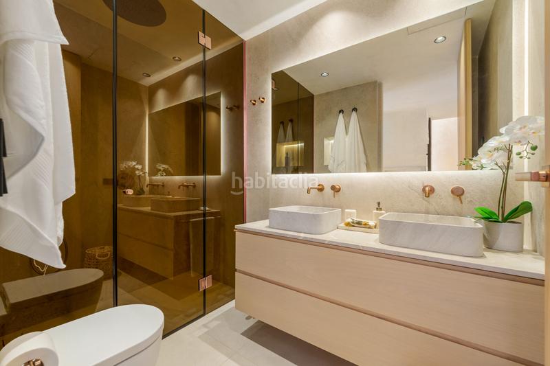 Foto 47a853dd-140a-4690-8946-8ec8baf8e556. Casa a schiera con parcheggio piscina in lomas de Marbella club Marbella