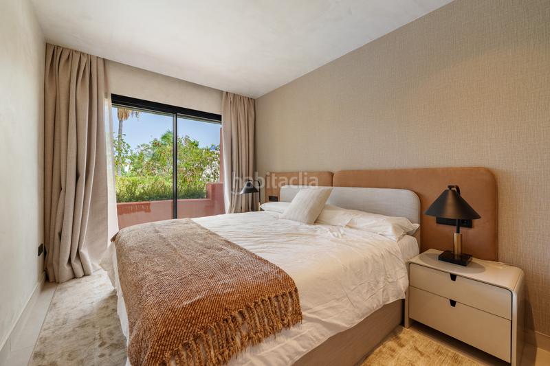 Foto 4ae6d2c9-e3ec-4a64-973c-707a5e5b7de2. Casa a schiera con parcheggio piscina in lomas de Marbella club Marbella