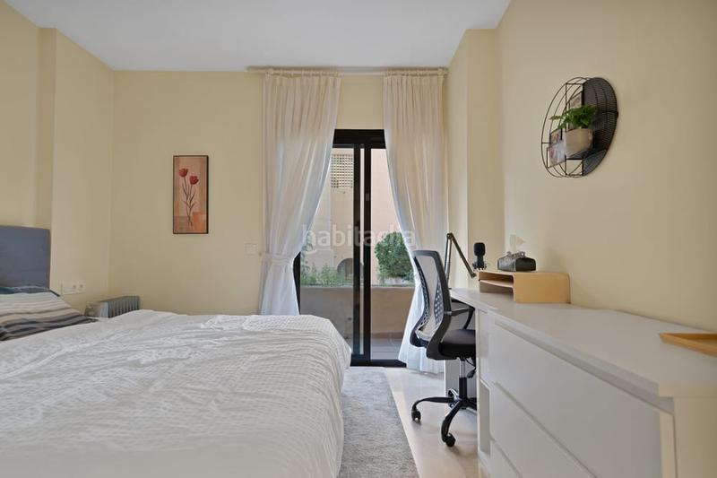 Foto c946cd3b-4728-40ba-beb2-361772a4546a. Rez-de-chaussée avec chauffage parking piscine dans Manilva