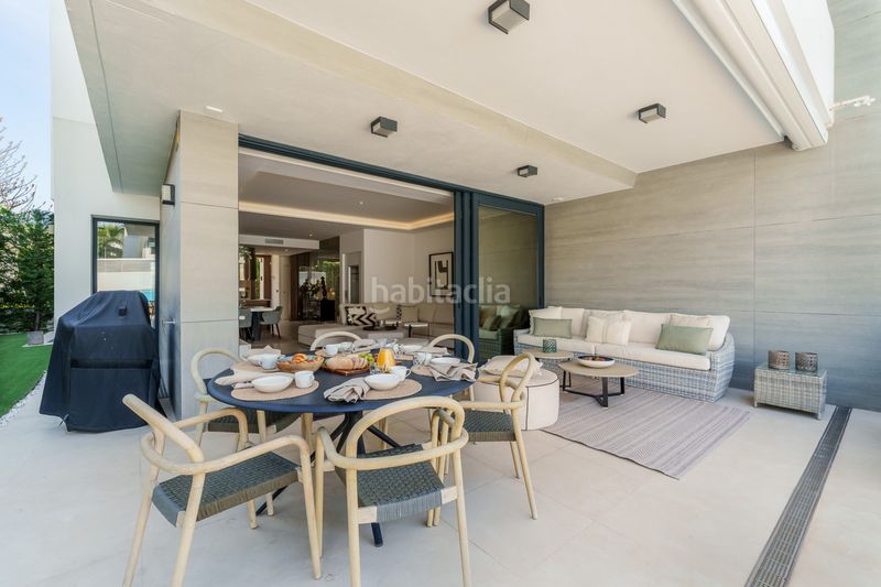 Foto aa6cce3a-a4ac-43a7-a1d8-0d0a28d1cba0. Doppelhaus in isabel clara eugenia 5 in Puerto Banús Marbella