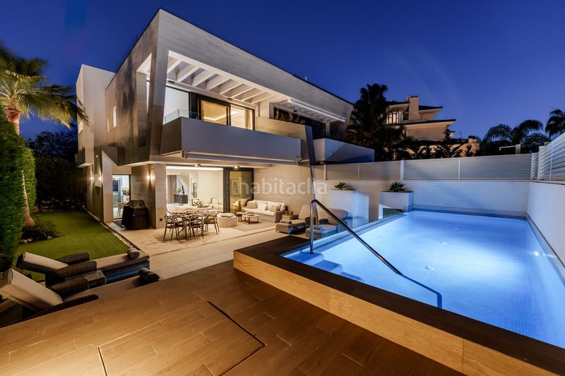 Foto bec44700-6ade-48ac-bf22-a7fd91dcd4ab. Doppelhaus in isabel clara eugenia 5 in Puerto Banús Marbella