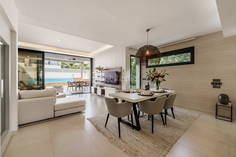 Foto c85b6117-8db7-4b23-bd30-c443ea7595ac. Doppelhaus in isabel clara eugenia 5 in Puerto Banús Marbella