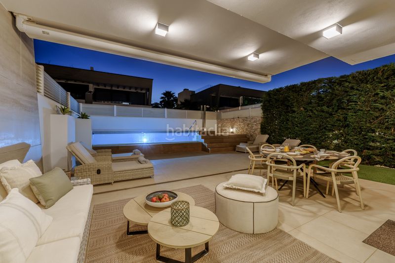 Foto e2b20777-7336-49c4-bad6-bf330872e62f. Doppelhaus in isabel clara eugenia 5 in Puerto Banús Marbella