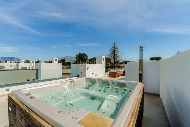 Foto f2b42c29-7c07-4340-b0df-f767d567bcf9. Doppelhaus in isabel clara eugenia 5 in Puerto Banús Marbella