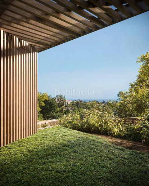 Foto 606c195e-f9ce-459a-85e2-e91115de3961. Maison avec parking piscine dans Los Naranjos Marbella