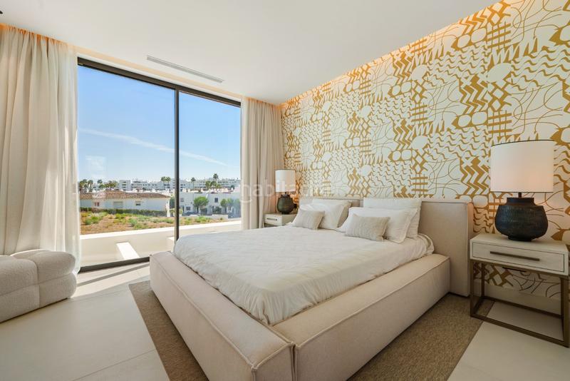 Foto 068ce694-6f20-42e2-927a-5fc85d5205ce. Casa amb aparcament piscina a Nueva Alcántara Marbella