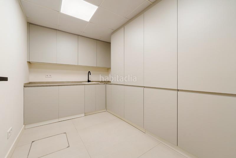 Foto 7038949f-b735-4bdf-9457-dc20defee56c. Casa amb aparcament piscina a Nueva Alcántara Marbella