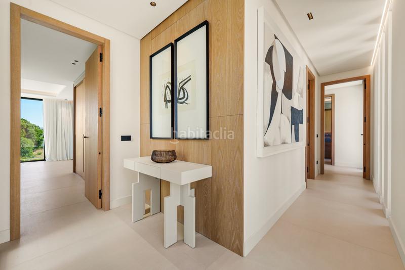 Foto 95a548d9-1b2a-4148-a9a4-abb82d512a73. Casa amb aparcament piscina a Nueva Alcántara Marbella