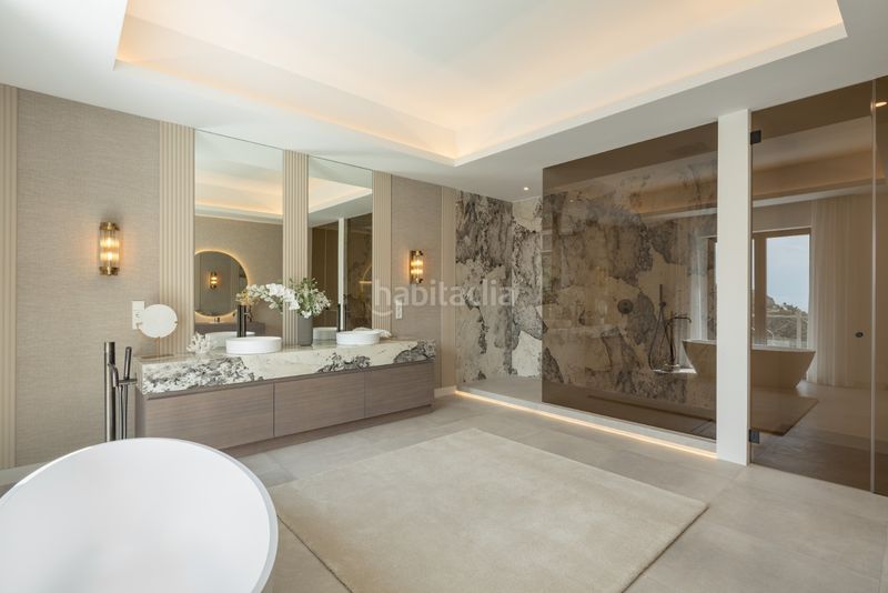 Foto c0d4c5e3-4b29-490e-8341-a10afbe17ad8. Casa amb aparcament piscina a El Madroñal Benahavís