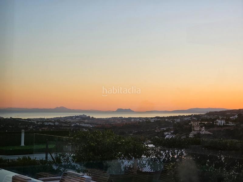 Foto 0e283da6-3461-4e8e-91fe-7d3b066bee47. Maison avec parking piscine dans La Quinta Benahavís