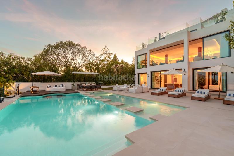 Foto 3e1c82d2-78de-428f-943b-a21e6a7ace05. Casa con parcheggio piscina in Los Naranjos Marbella