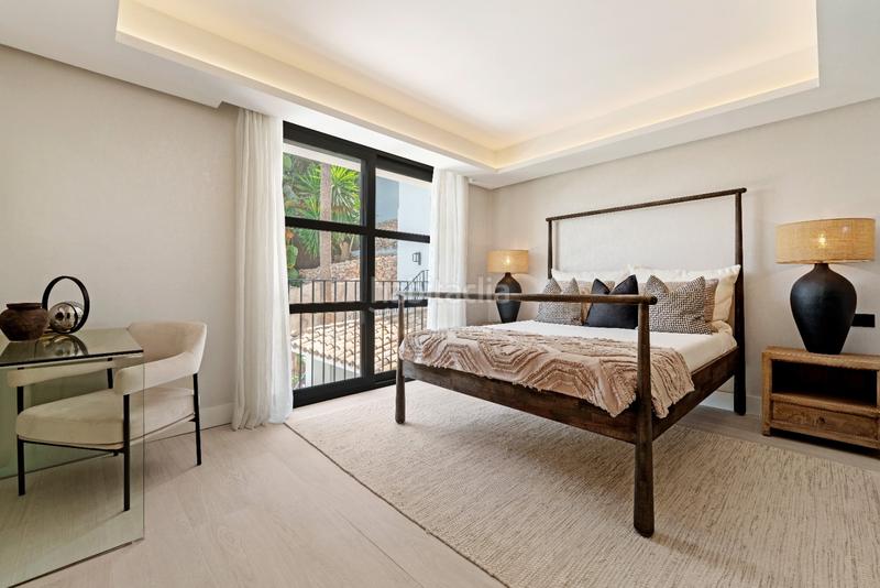 Foto c8caa7ef-f9a6-46ae-95bb-c84afb7a4816. Casa con parcheggio piscina in Las Brisas Marbella