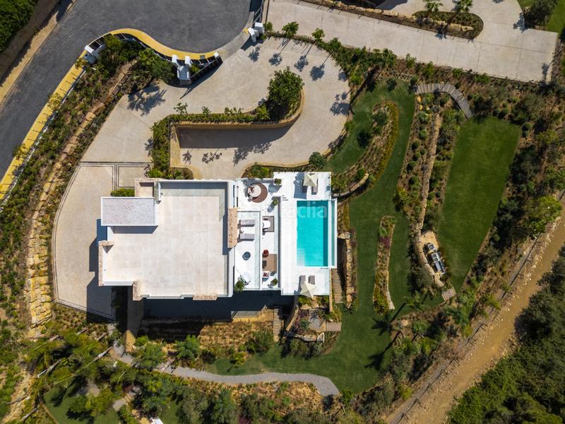 Foto ed827a1a-81a2-44ec-a7b9-bf1ec73f4af3. Casa con parcheggio piscina in Nagüeles Alto Marbella