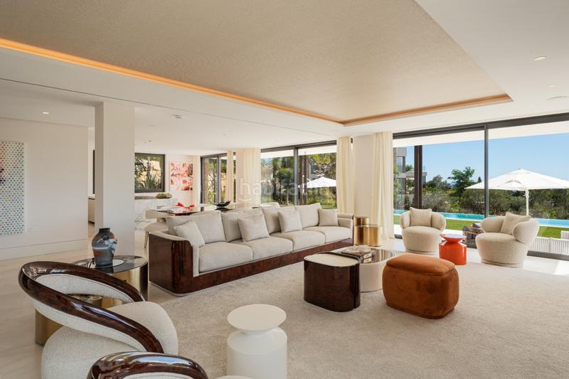 Foto f827421d-5f68-4fb2-8e6c-903af3f3ce6a. Maison avec parking piscine dans Nagüeles Alto Marbella