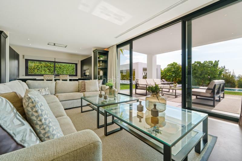 Foto 53570211-cc94-4604-a497-800a90938294. House with parking pool in La Quinta Benahavís