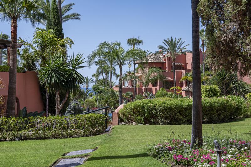 Foto 1c2b40d8-2fa9-4f78-8c1d-80d91c7fa462. Ground floor with parking pool in Guadalmansa Estepona