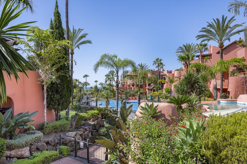 Foto 2eafa4d5-d355-446d-822f-a9119c21e583. Ground floor with parking pool in Guadalmansa Estepona