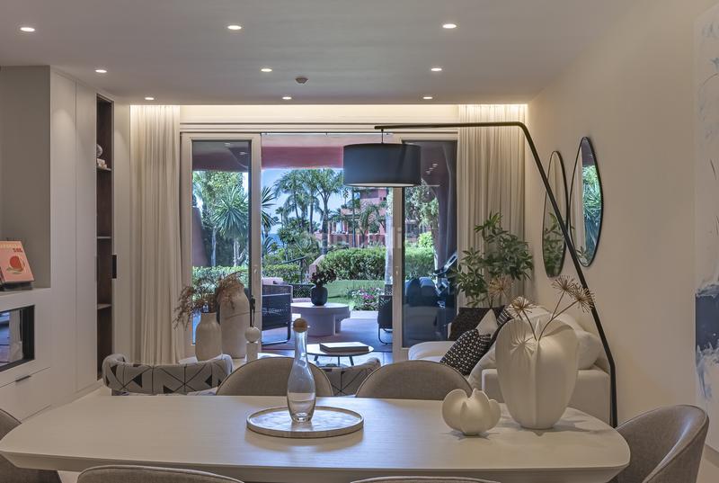 Foto 33b672a4-147a-4f9b-9af1-2be42e3921e6. Planta baixa amb aparcament piscina a Guadalmansa Estepona