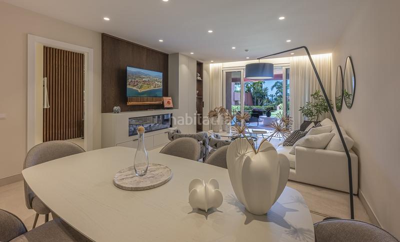 Foto b0bc21b3-20d7-44c7-b4e3-ded3cecacfc8. Planta baixa amb aparcament piscina a Guadalmansa Estepona