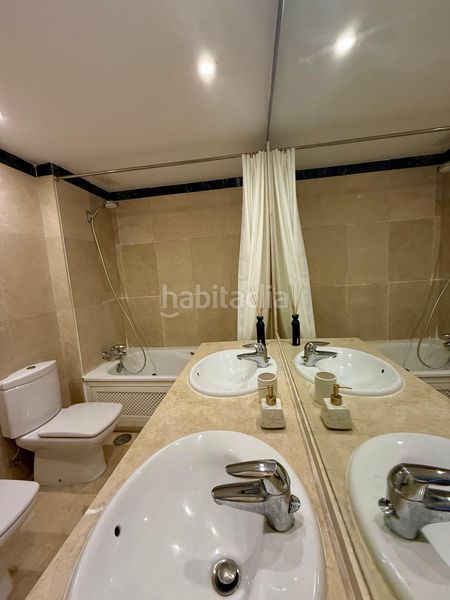 Foto f11260f1-5adc-4e9e-8eb3-6bf35fea8063. Planta baixa amb aparcament piscina a puerto de Sotogrande-la marina Sotogrande