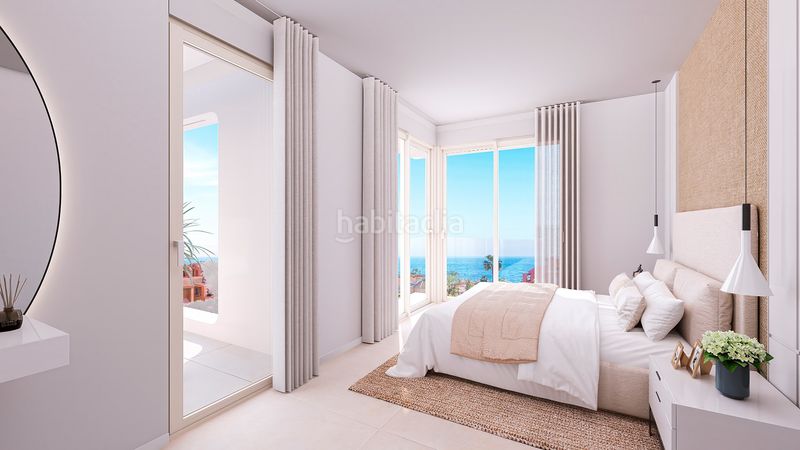 Foto c9932f5a-85d7-4e8c-aa12-1b9afba639e2. Àtic amb piscina a Buenas Noches Estepona
