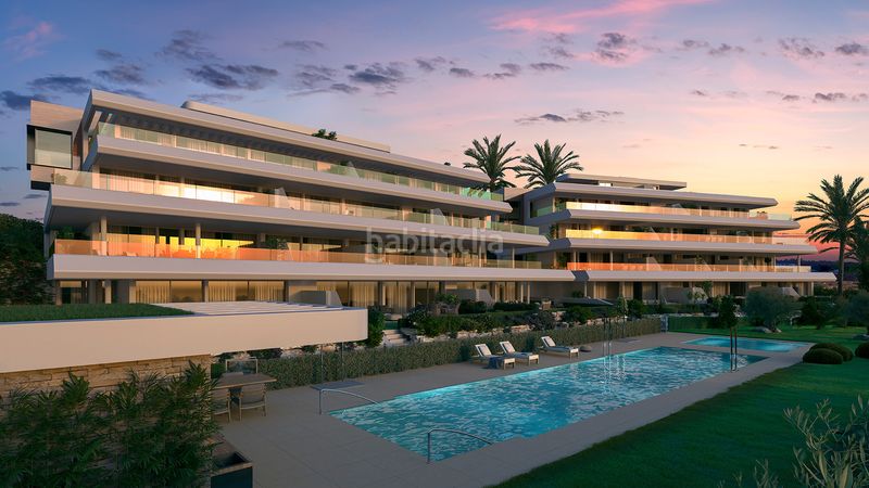Foto 0dfaee73-b9ea-41c1-996d-acd5d8ab2e60. Àtic amb piscina a Buenas Noches Estepona
