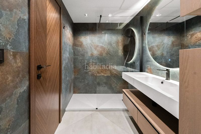 Foto e7299aeb-07b1-4247-938d-258a20a7caa6. Planta baja balcon de Puente Romano, milla de oro en Marbella