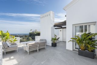 Àtic a La Quinta. Ático dúplex en altos de la quinta