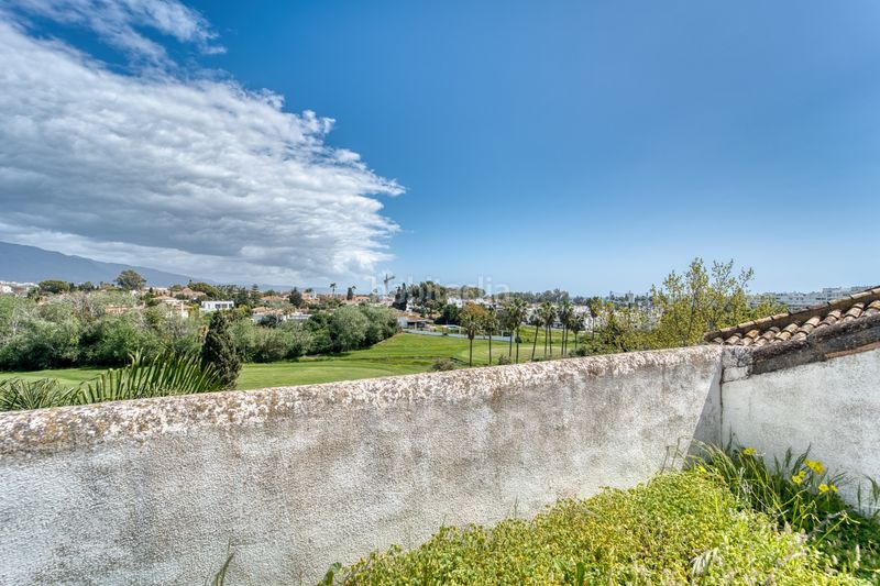 Foto 15291b8a-c55a-4464-9c01-018fd5f92b7f. Àtic a 3-b 1 a Guadalmina Baja Marbella