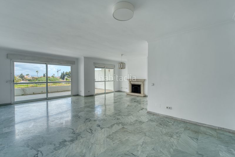 Foto 403d7bbd-6acc-40ec-8e86-ba4fba46246c. Àtic a 3-b 1 a Guadalmina Baja Marbella