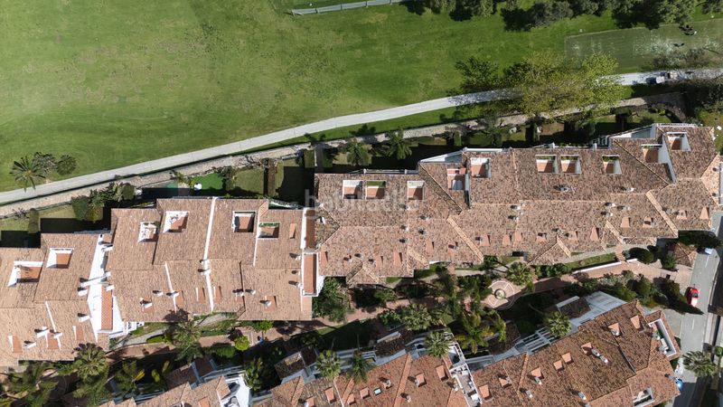 Foto fceba2b5-7dde-4714-8b0a-5a2e516484b4. Àtic a 3-b 1 a Guadalmina Baja Marbella