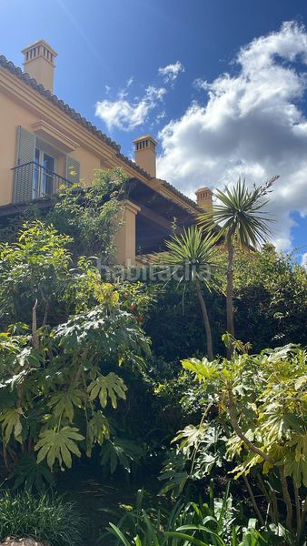 Foto 594c2de1-dab2-48e9-8bc5-7b92784eed98. Casa adossada amb calefacció aparcament piscina a Sotogrande