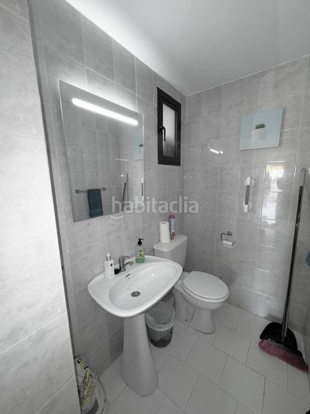 Foto d2c8678f-b0ac-4c04-801b-68bb33ec1bbe. Apartament amb aparcament piscina a Calahonda Mijas